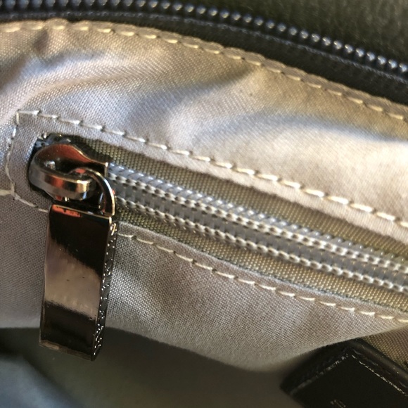 Shiraleah purse/wristlet in gray, yellow, chrome - Picture 8 of 8